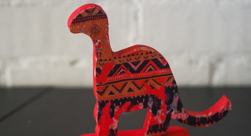 Деревянный динозавр